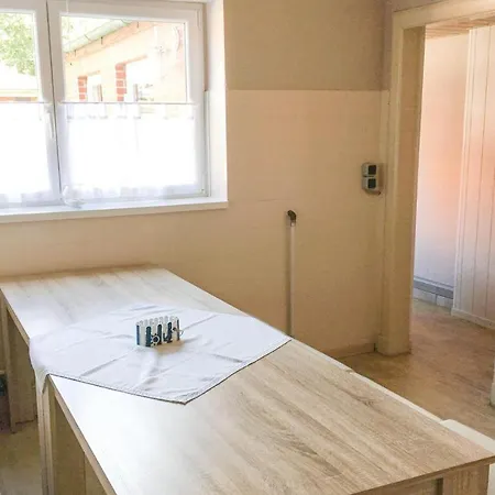 Дом отдыха 4 Bedroom Nice In *