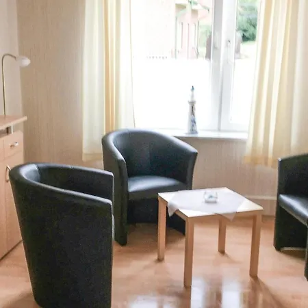 4 Bedroom Nice In Дом отдыха