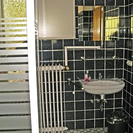 4 Bedroom Nice In Дом отдыха